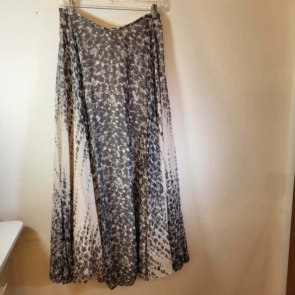 Talbots Women's‎ Size 8 Floral Print  Skirt Beige Black Sheer Overlay Romantic